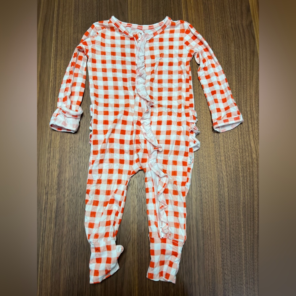 Gigi & Max Red and White Checkered bamboo pajamas